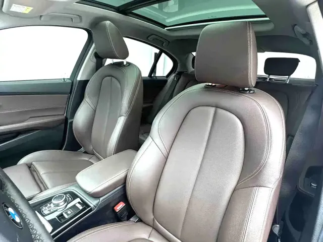 BMW 1 Series — Фото автомобиля 11