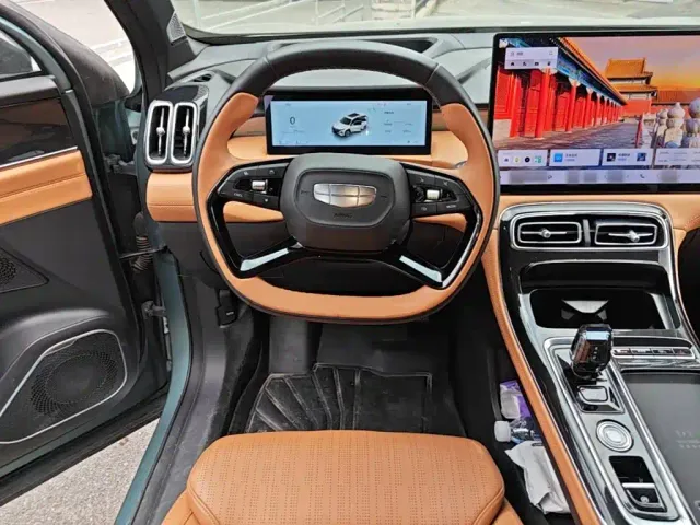 Geely Boyue L — Фото автомобиля 14