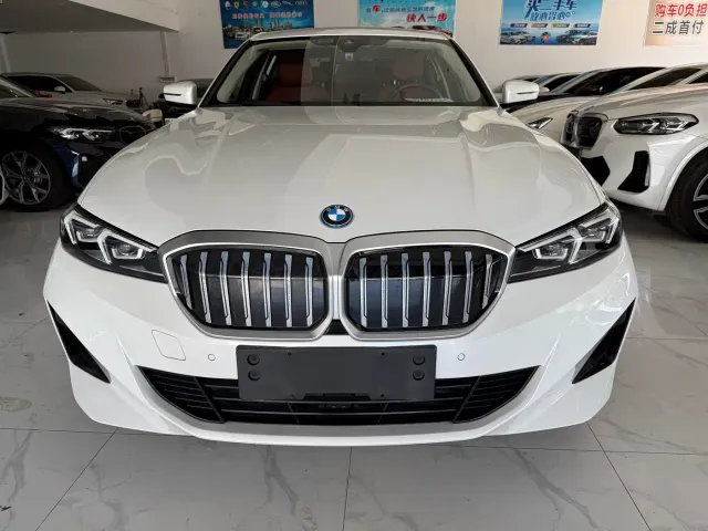 BMW i3 — Фото автомобиля 2