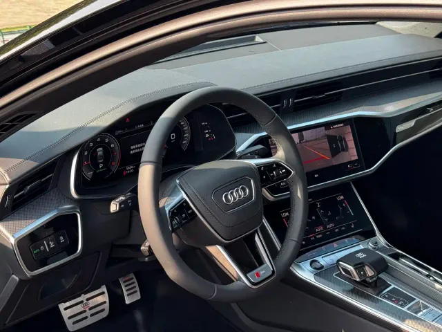 Audi A6L — Фото автомобиля 9
