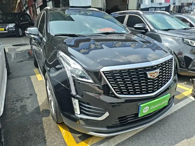 Cadillac XT5 — Фото автомобиля 3