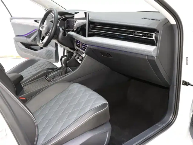 Volkswagen Sagitar — Фото автомобиля 8