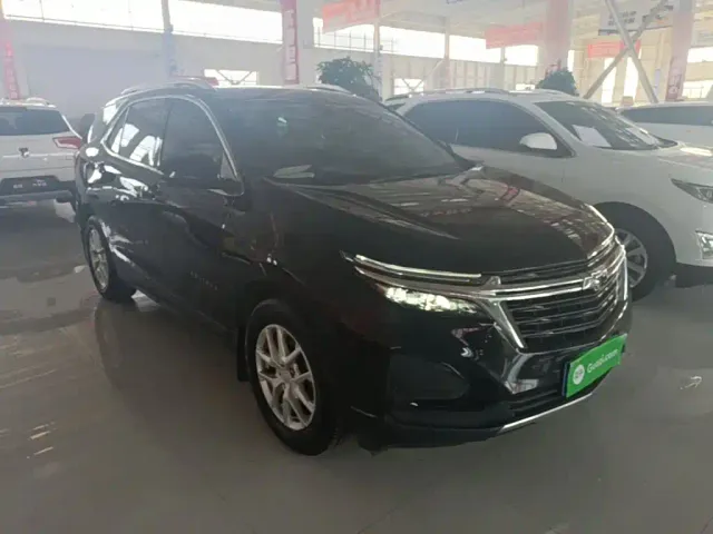 Chevrolet Equinox — Фото автомобиля 3