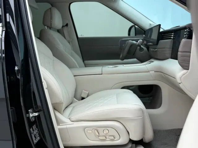 IM Motors LS9 — Фото автомобиля 25