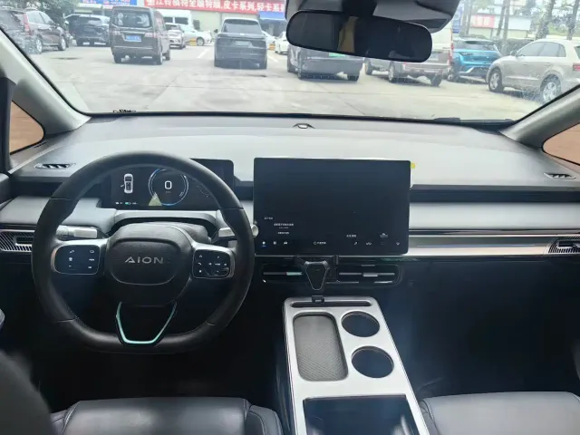 GAC Aion Y — Фото автомобиля 6