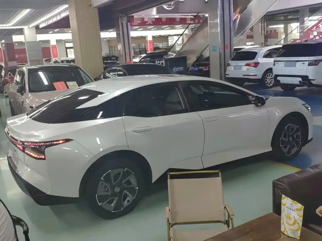 Toyota Toyota bZ3 2024 517km Elite PRO — Фото автомобиля 6