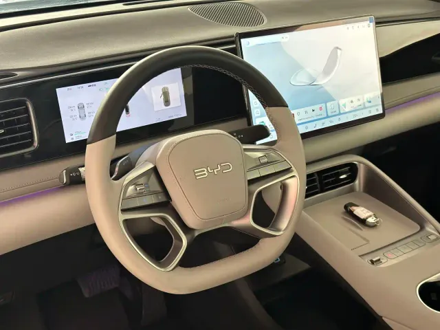 BYD Sealion 06 — Фото автомобиля 7