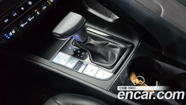 Hyundai Avante CN7 — Фото автомобиля 9
