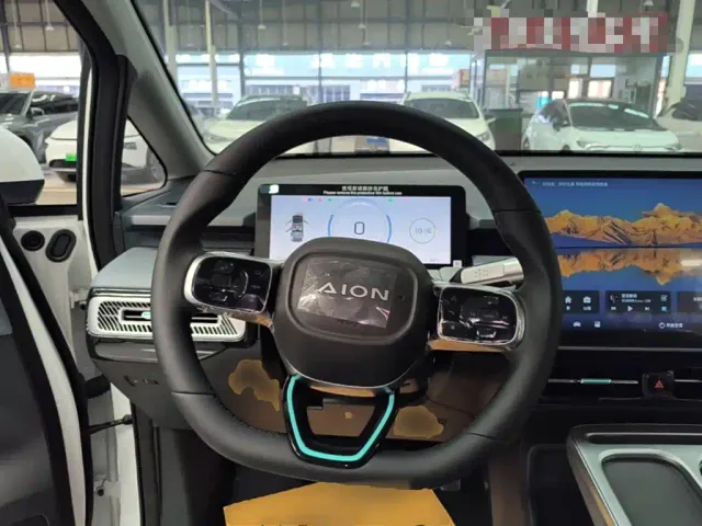 GAC Aion Y — Фото автомобиля 10