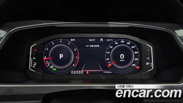 Volkswagen Tiguan — Фото автомобиля 8