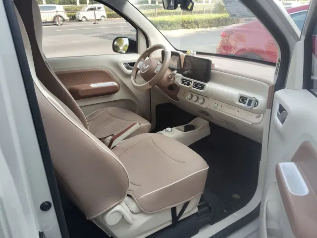 Wuling Hongguang Mini EV — Фото автомобиля 8