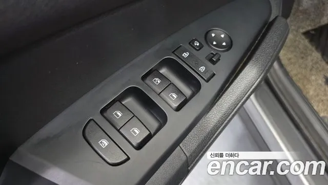 Kia Sportage Sportage 5-е поколение Дизель 2.0 2WD — Фото автомобиля 12