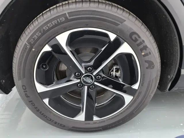 Shangjie SUV — Фото автомобиля 3
