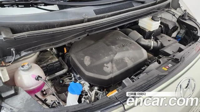 Hyundai Staria Staria 4WD Tourer 9 мест — Фото автомобиля 6