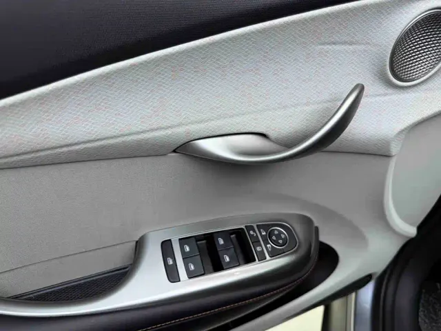 BYD Dolphin — Фото автомобиля 14
