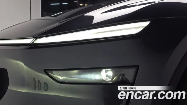 Tesla Model Y — Фото автомобиля 6