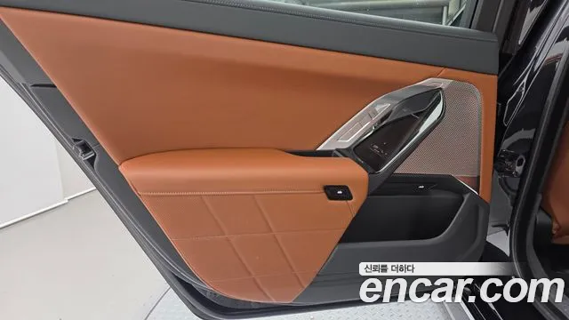 BMW 7-Series 7 серия (G70) 740i xDrive M Sport — Фото автомобиля 24