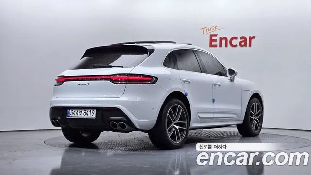 Porsche Macan — Фото автомобиля 2