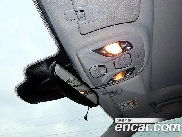 Jeep Compass 2nd Gen — Фото автомобиля 14