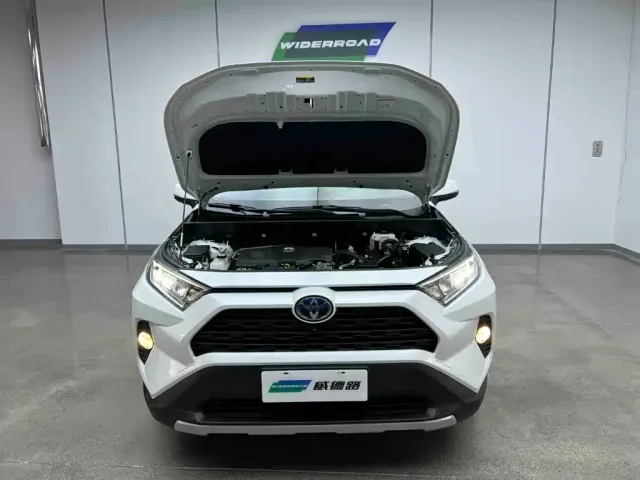 Toyota RAV4 Rongfang 2022 Hybrid 2.5L E-CVT 2WD Elite Edition — Фото автомобиля 14
