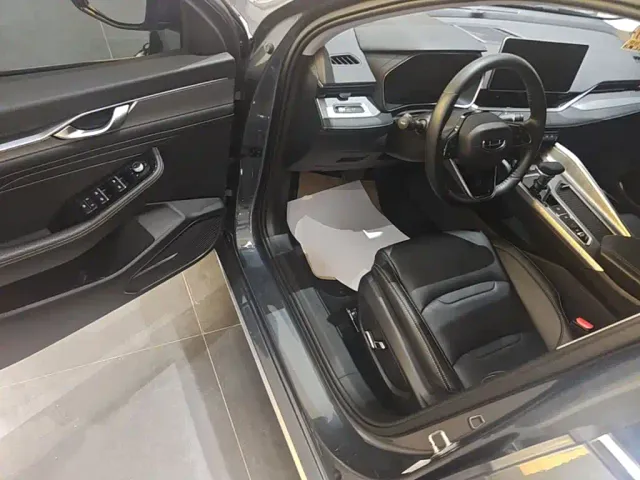 Geely Xingrui — Фото автомобиля 15