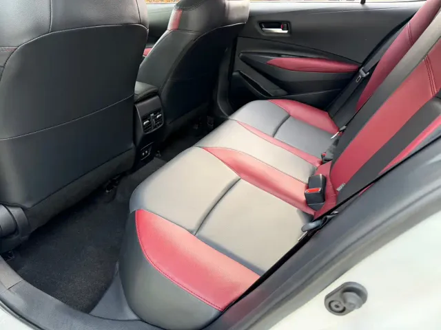 Toyota Corolla — Фото автомобиля 11
