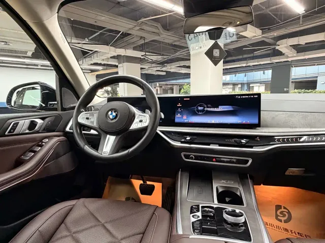BMW X5 — Фото автомобиля 24