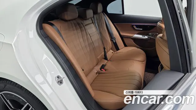 Mercedes-Benz E-Class E-класс W214 — Фото автомобиля 12