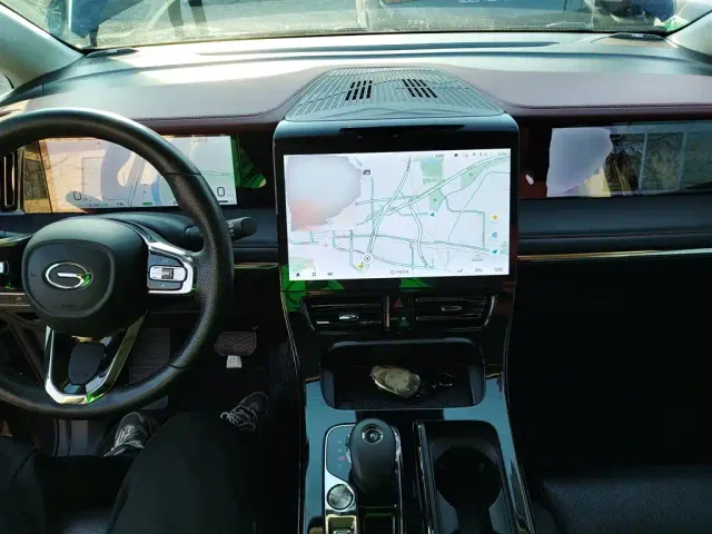GAC Trumpchi E9 — Фото автомобиля 9