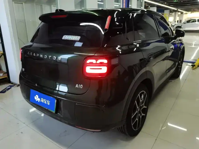 Leapmotor A10 — Фото автомобиля 3