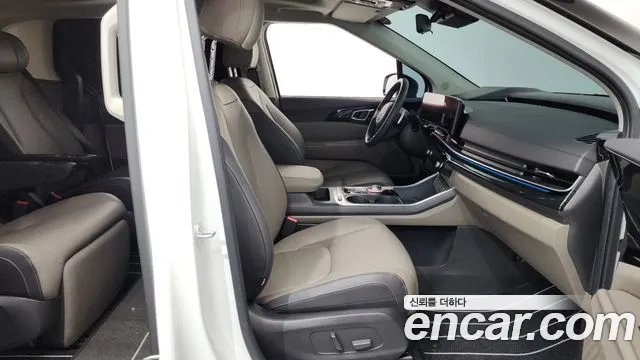 Kia Canival Новый Carnival 4 поколение Бензин 7 мест Signature — Фото автомобиля 11