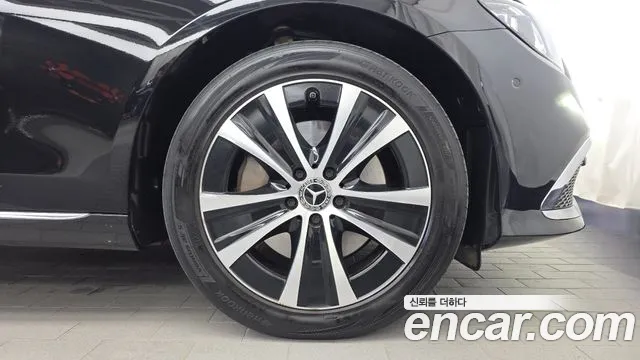Mercedes-Benz E-Class W213 — Фото автомобиля 6