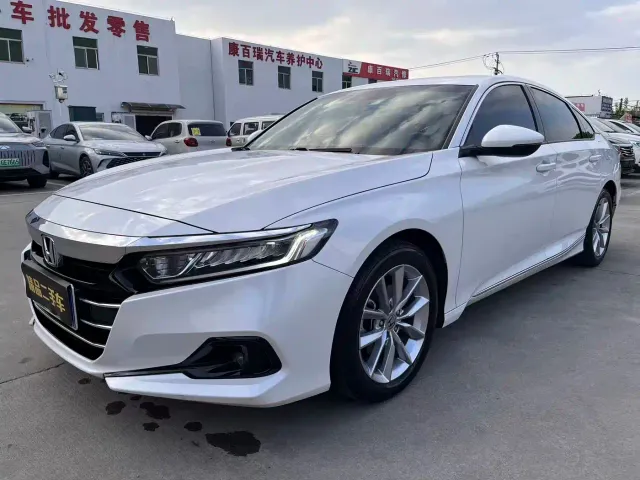 Фотография автомобиля — Honda Accord