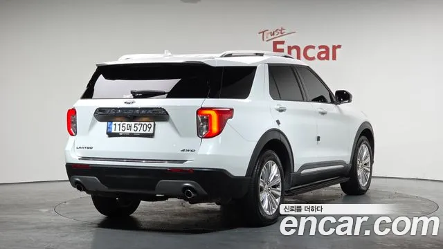 Ford Explorer Explorer 6 поколение — Фото автомобиля 2