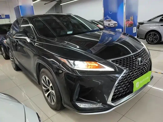 Lexus RX — Фото автомобиля 3