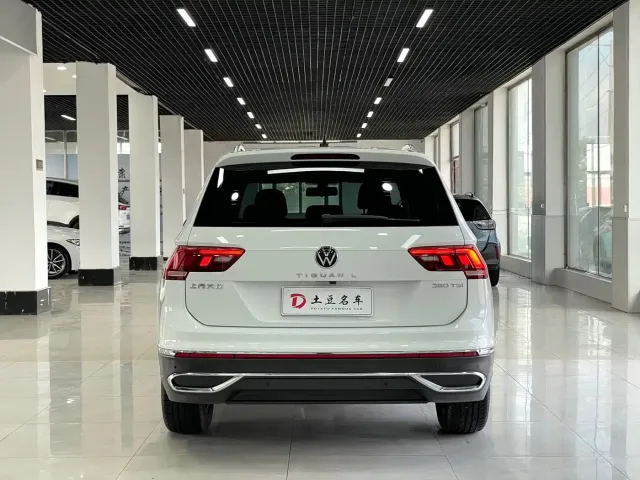 Volkswagen Tiguan L — Фото автомобиля 5