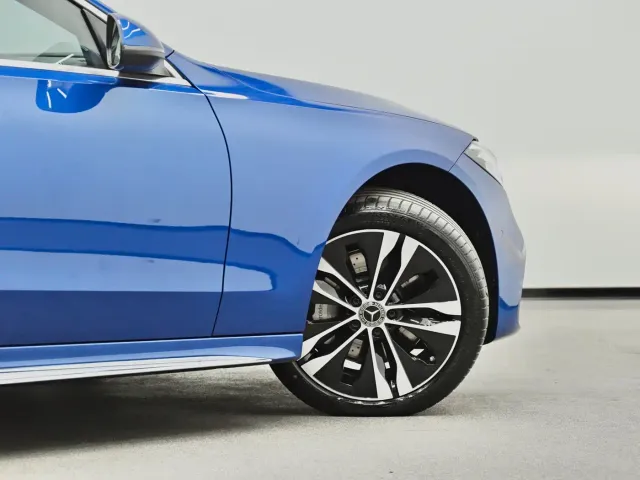 Mercedes-Benz C-Class — Фото автомобиля 30