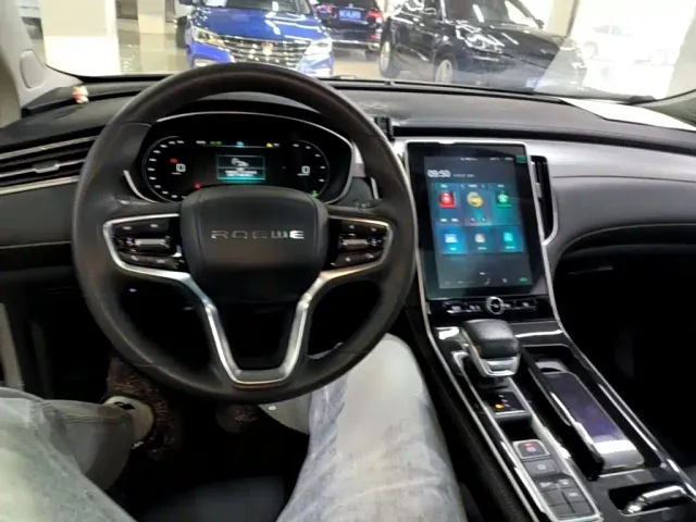 Roewe i6 MAX EV — Фото автомобиля 9