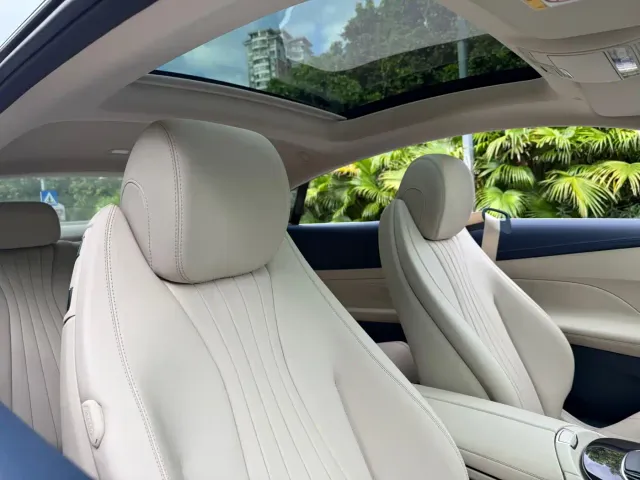 Mercedes-Benz E-Class — Фото автомобиля 11