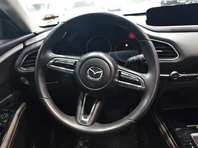 Mazda CX-30 — Фото автомобиля 15