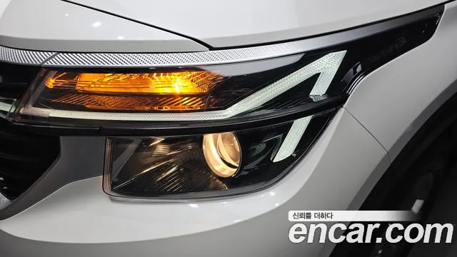 Kia Seltos New — Фото автомобиля 7