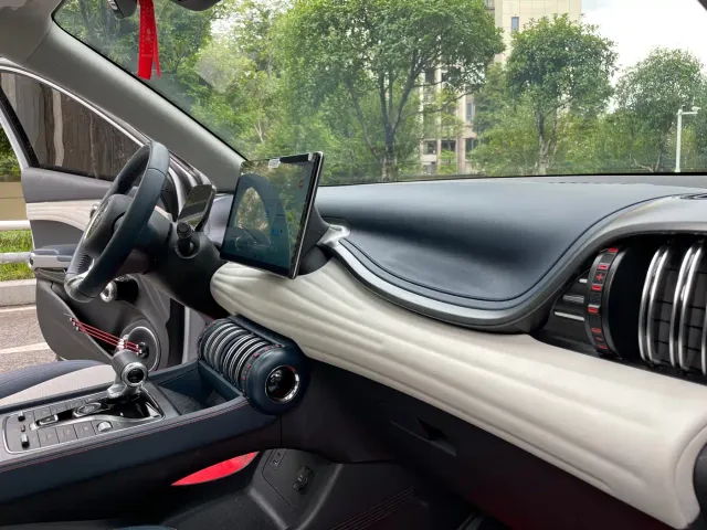 BYD Yuan PLUS — Фото автомобиля 14