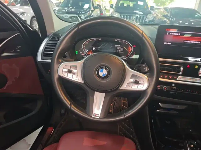 BMW X3 — Фото автомобиля 10