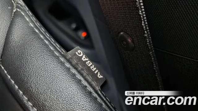 KG_Mobility_Ssangyong Rexton Новый Rexton Sport Дизель 2.2 4WD — Фото автомобиля 26
