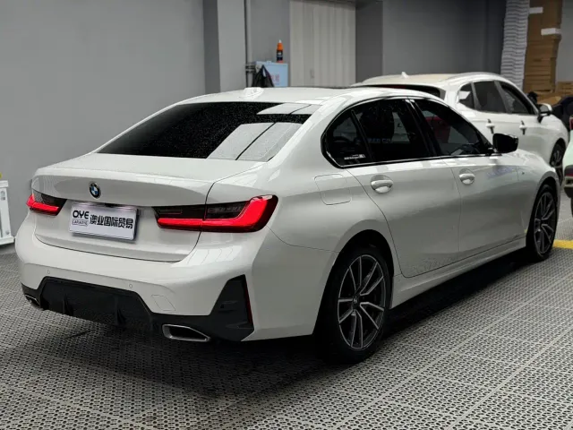 BMW 3 Series — Фото автомобиля 6