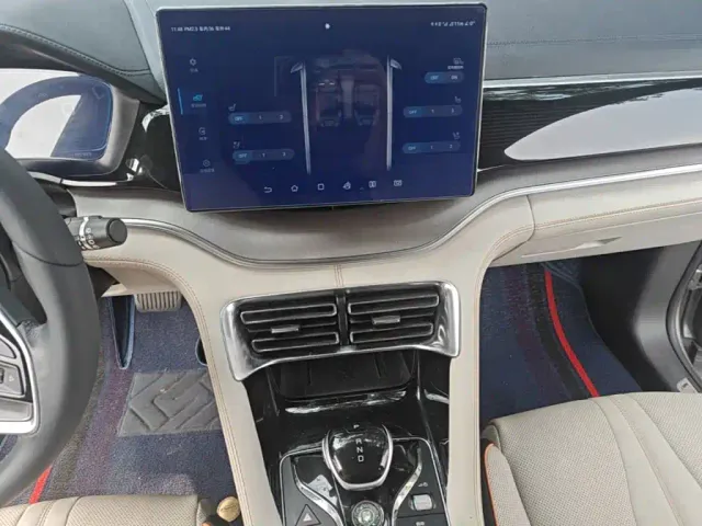 BYD Song PLUS — Фото автомобиля 12