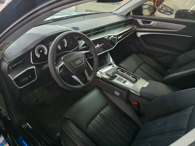 Audi A6L — Фото автомобиля 3