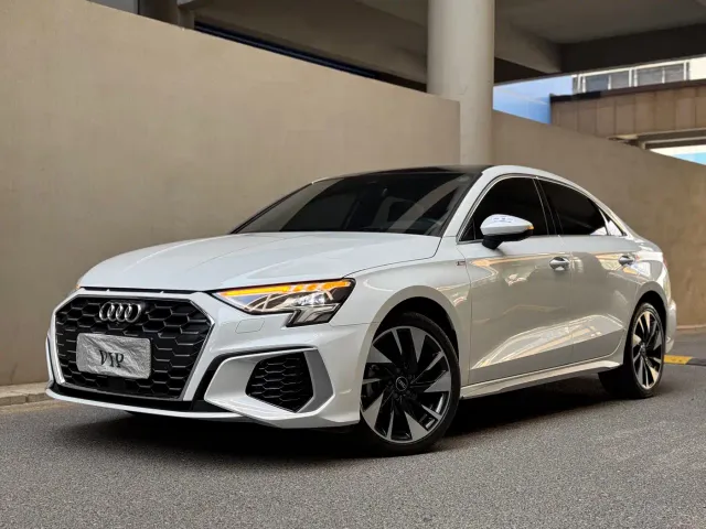 Фотография автомобиля — Audi A3