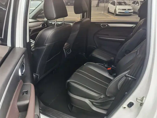 GAC Trumpchi M6 — Фото автомобиля 18
