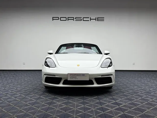 Porsche 718 — Фото автомобиля 5